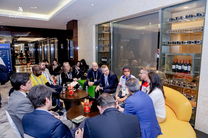 CPW一校一队结对发布会 — 图片 1